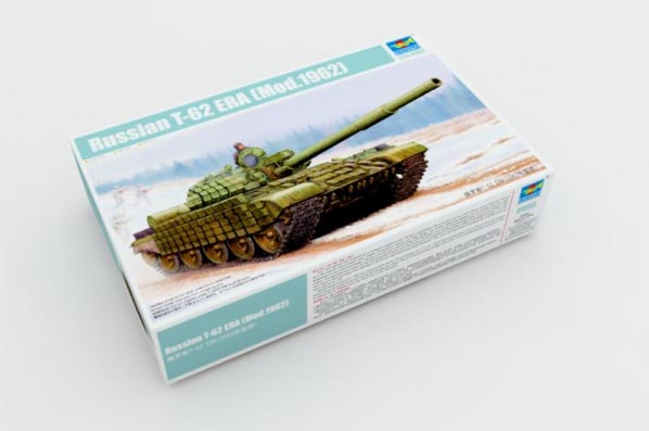 1:35 Russian T-62 ERA (Mod.1962) Trumpeter Model Kit: 01555 - Image 1