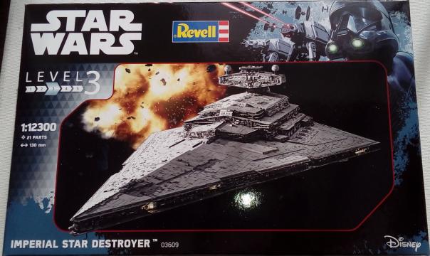 1:12300 Star Wars Imperial Star Destroyer Revell Model Kit: 03609 - Image 1