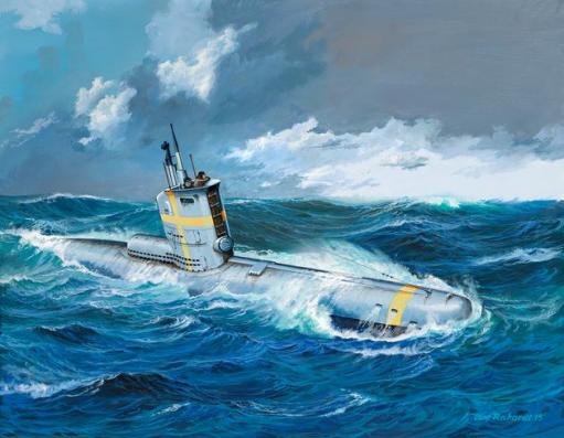 1:144 German Submarine Type XXII Revell Model Kit: 05140 - Image 1