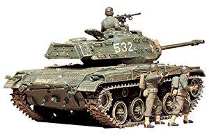 1:35 M41 Walker Bulldog Tamiya Model Kit: 35055 - Image 1