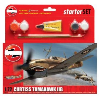 1:72 Curtiss Tomahawk IIB Small Starter Gift Set Airfix Model Kit: 55101 - Image 1