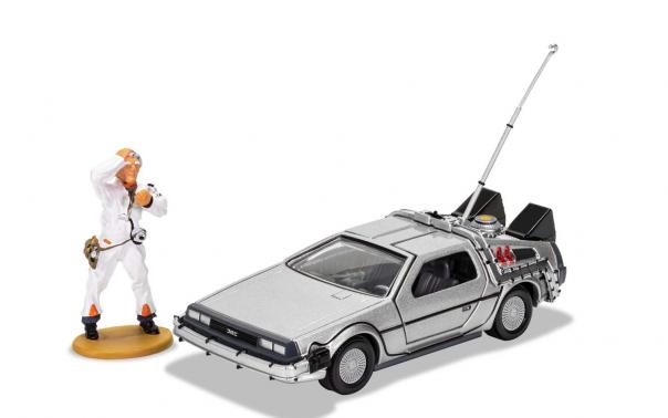 Corgi CC05503 - Back to the Future DeLorean and Doc Brown Figure Die-cast Set - Image 1