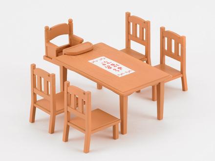 Sylvanian Families Family Table & Chairs- 4506 - Image 1